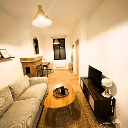 L'esprit Beige Falaise ~ Gare St Roch ~ Free Parking אמיינס