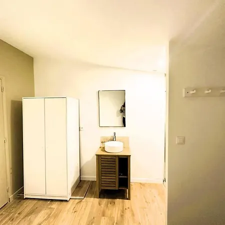 L'esprit Beige Falaise ~ Gare St Roch ~ Free Parking * אמיינס