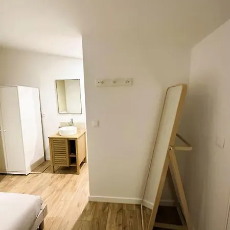 L'esprit Beige Falaise ~ Gare St Roch ~ Free Parking *
