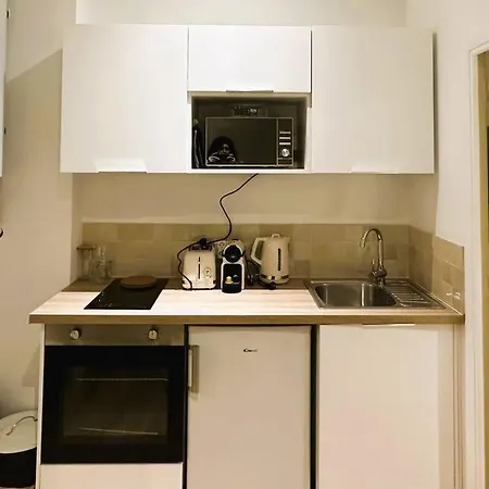 L'esprit Beige Falaise ~ Gare St Roch ~ Free Parking